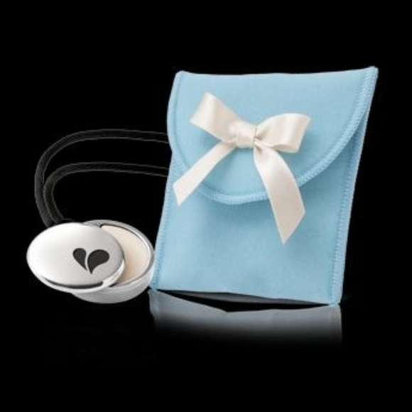 Mary Kay Jewelry - Thinking of You Solid perfume Pendant Mary Kay